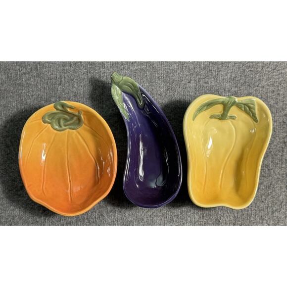 Williams Sonoma Jardin Potager Veggie Bowls - Pumpkin/Pepper/Eggplant - Set of 3 - Picture 7 of 8